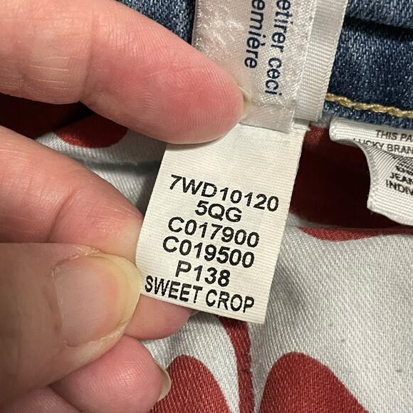 Lucky Brand Jeans Womens Size 8 Blue Sweet Crop Mid Rise Light Wash Denim Pants - Picture 9 of 13